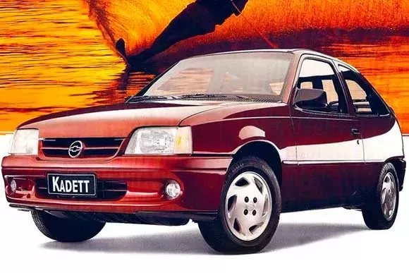 Qual o consumo do Chevrolet Kadett  SL/E 1.8 Autom&aacute;tico  1992? Confira tudo sobre o carro
