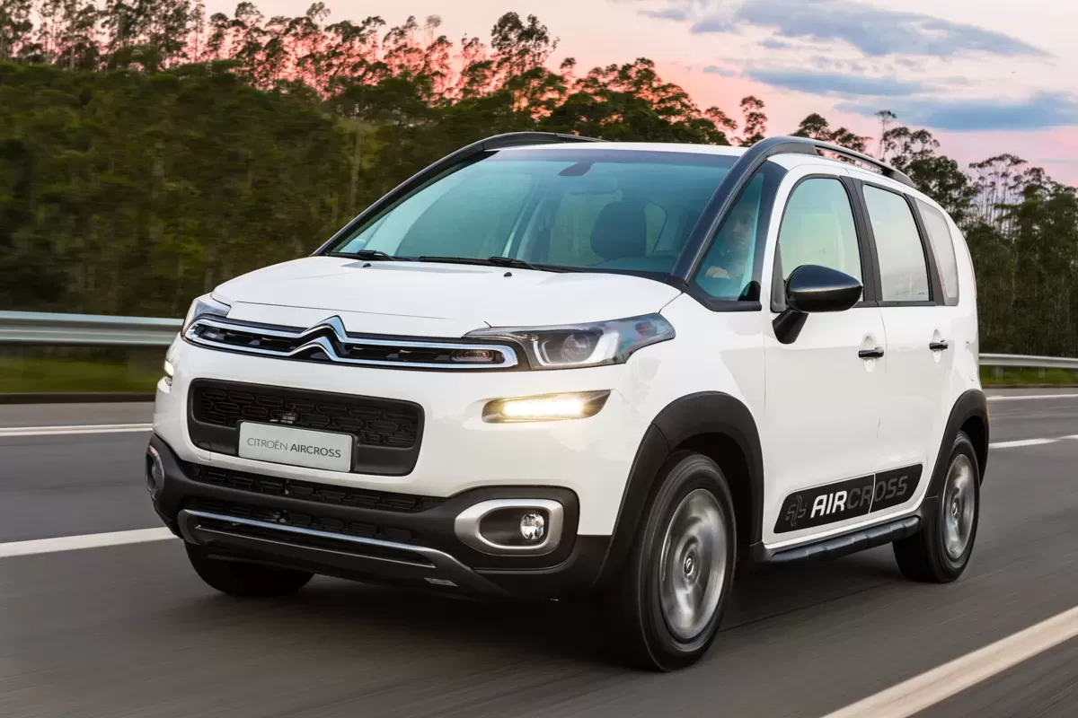 Qual o consumo do Citroen Aircross  Feel 1.6 AT  2017? Confira tudo sobre o carro