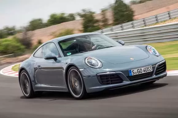 Qual o consumo do Porsche 911  Carrera 4S 2019? Saiba Tudo sobre o carro