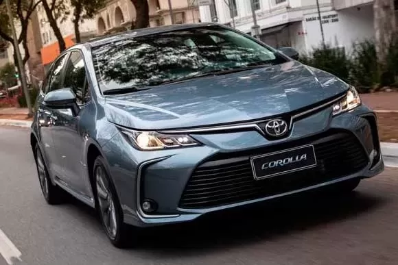 Qual o consumo do Toyota Corolla  Altis 2.0  2022? Confira tudo sobre o carro