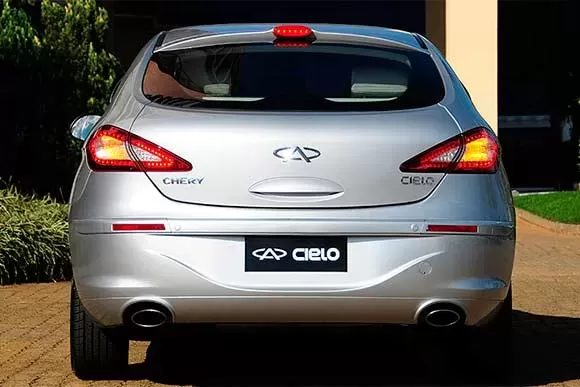 Qual o preço da tabela de um Chery Cielo  1.6  2011? Consumo, Desempenho, Ficha Técnica e Preço