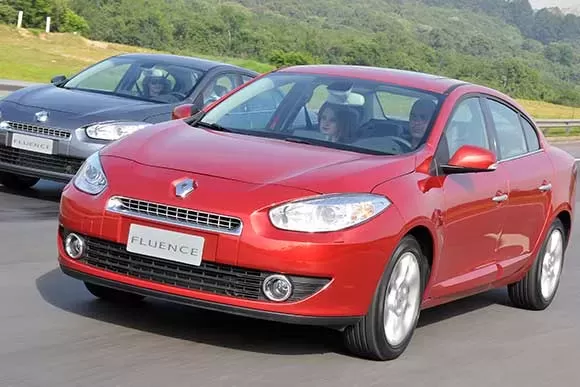 Qual o preço da tabela de um Renault Fluence  Dynamique 2.0 AT 2011? Desempenho, Ficha Técnica, Preço e Consumo