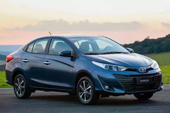 Qual o preço da tabela de um Toyota Yaris Sedan  XS 1.5 AT  2019? Ficha Técnica, Preço, Consumo e Desempenho