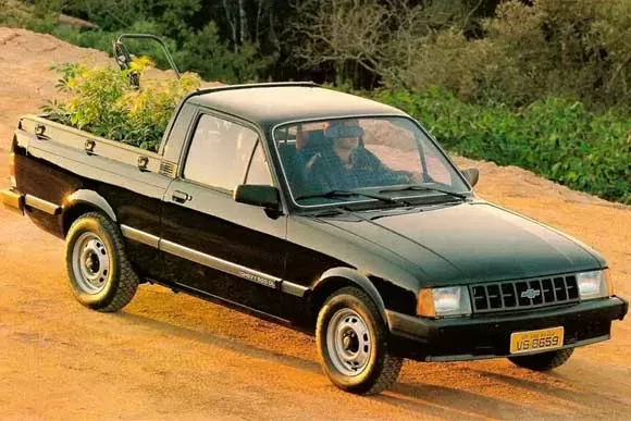 Qual o preço de um Chevrolet Chevy  500 DL 1.6 1992? Consumo, Desempenho, Ficha Técnica e Preço