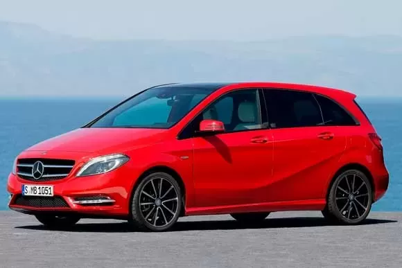 Qual o preço de um Mercedes-Benz B200  1.6 Turbo  2013? Consumo, Desempenho, Ficha Técnica e Preço