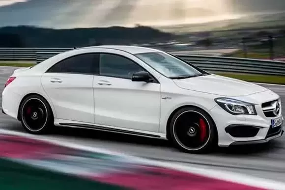 Qual o preço de um Mercedes-Benz CLA 45  AMG 2.0 4Matic  2016? Consumo, Desempenho, Ficha Técnica e Preço
