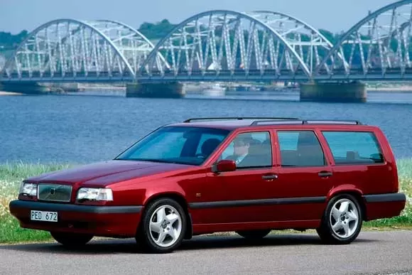 Qual o preço de um Volvo 850 SW  T5 2.3 Turbo  1995? Consumo, Desempenho, Ficha Técnica e Preço