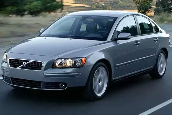 Qual o preço de um Volvo S40  2.4  2006? Ficha Técnica, Preço, Consumo e Desempenho