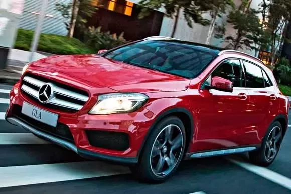 Qual o preço do Mercedes-Benz GLA 250  Sport 2.0 Turbo  2019? Confira tudo sobre o carro