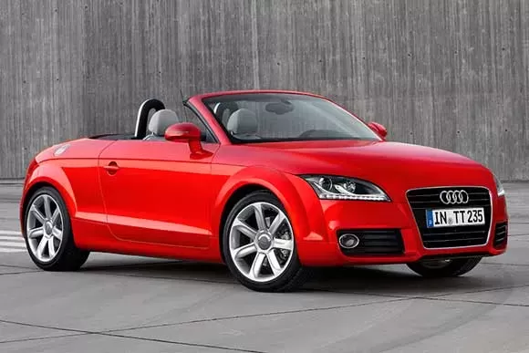 Qual o valor de um Audi TT Roadster  2.0 TFSi  2017? Ficha Técnica, Preço, Consumo e Desempenho