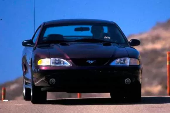 Qual o valor de um Ford Mustang  3.8 V6 2019? Consumo, Desempenho, Ficha Técnica e Preço