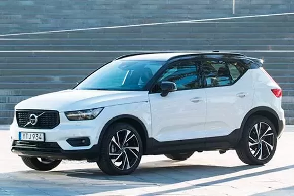 Qual o valor de um Volvo XC40  R-Design T5 2.0  2020? Confira tudo sobre o carro