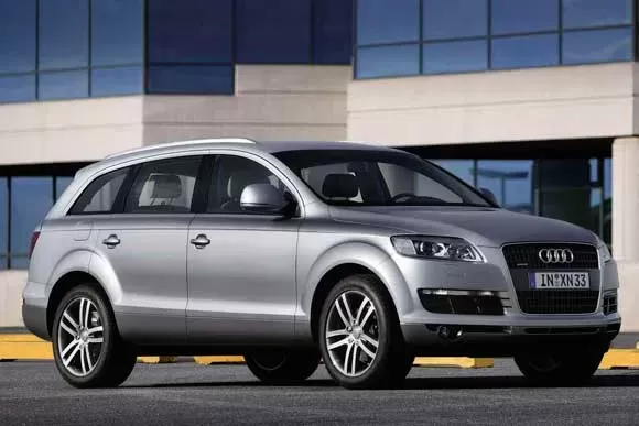 Quanto Custa o Audi Q7  4.2 V8 FSi  2007? Confira tudo sobre o carro