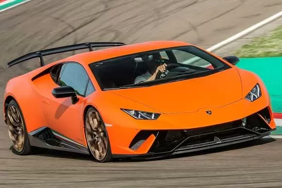 Quanto Custa o Lamborghini Huracan  Performante 5.2 V10  2018? Confira tudo sobre o carro