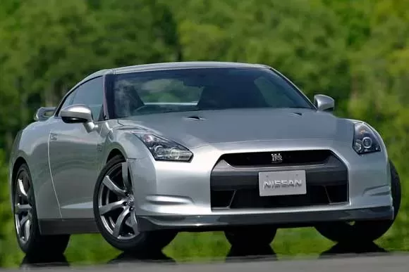 Quanto Custa o Nissan GT-R  3.8 V6 Biturbo 2009? Saiba Tudo sobre o carro