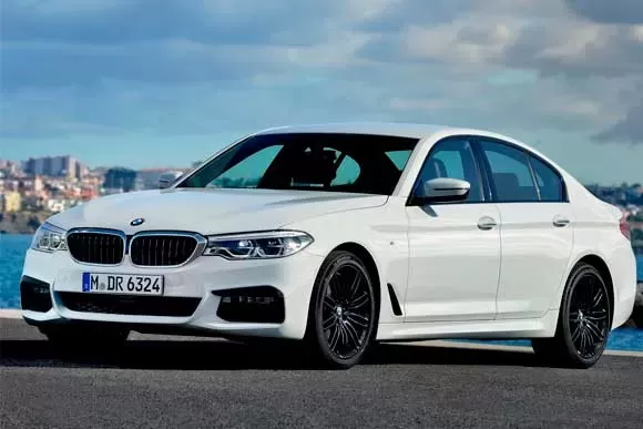 Quantos cv tem o BMW 540i  M Sport 3.0 Biturbo  2018? Confira tudo sobre o carro