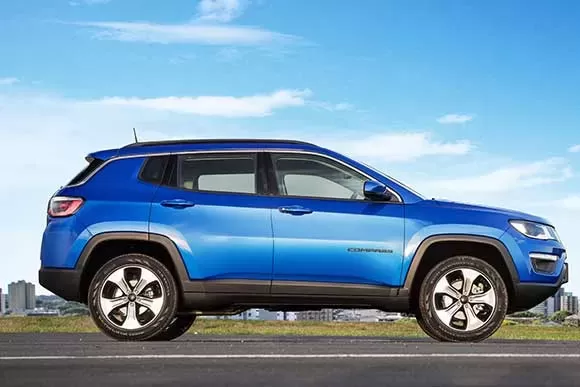 Quantos cv tem o Jeep Compass  Longitude 2.0 Turbo Diesel  2018? Ficha Técnica, Preço, Consumo e Desempenho