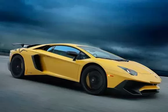 Quantos cv tem o Lamborghini Aventador  SuperVeloce LP 750-4 6.5 V12  2016? Ficha Técnica, Preço, Consumo e Desempenho
