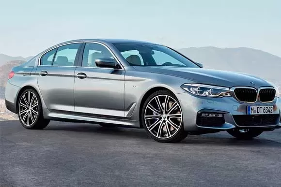 Quantos quilômetros por litro faz o BMW 530i  2.0 Turbo  2018? Preço, Consumo, Desempenho e Ficha Técnica