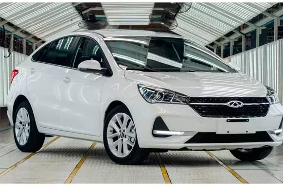 Quantos quilômetros por litro faz o Chery Arrizo  5e  2020? Confira tudo sobre o carro