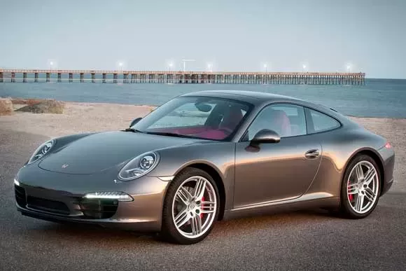 Quantos quilômetros por litro faz o Porsche 911  Carrera S 3.8 2012? Saiba Tudo sobre o carro