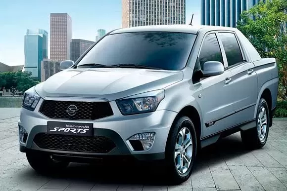 Quantos quilômetros por litro faz o Ssangyong Actyon Sports  GLX 2.2 CD Turbo 2015? Consumo, Desempenho, Ficha Técnica e Preço